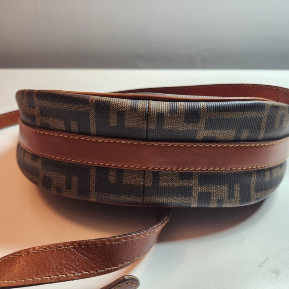 Vintage Fendi Zucca Canvas Leather Half-moon Crossbody Bag - Picture 8 of 15